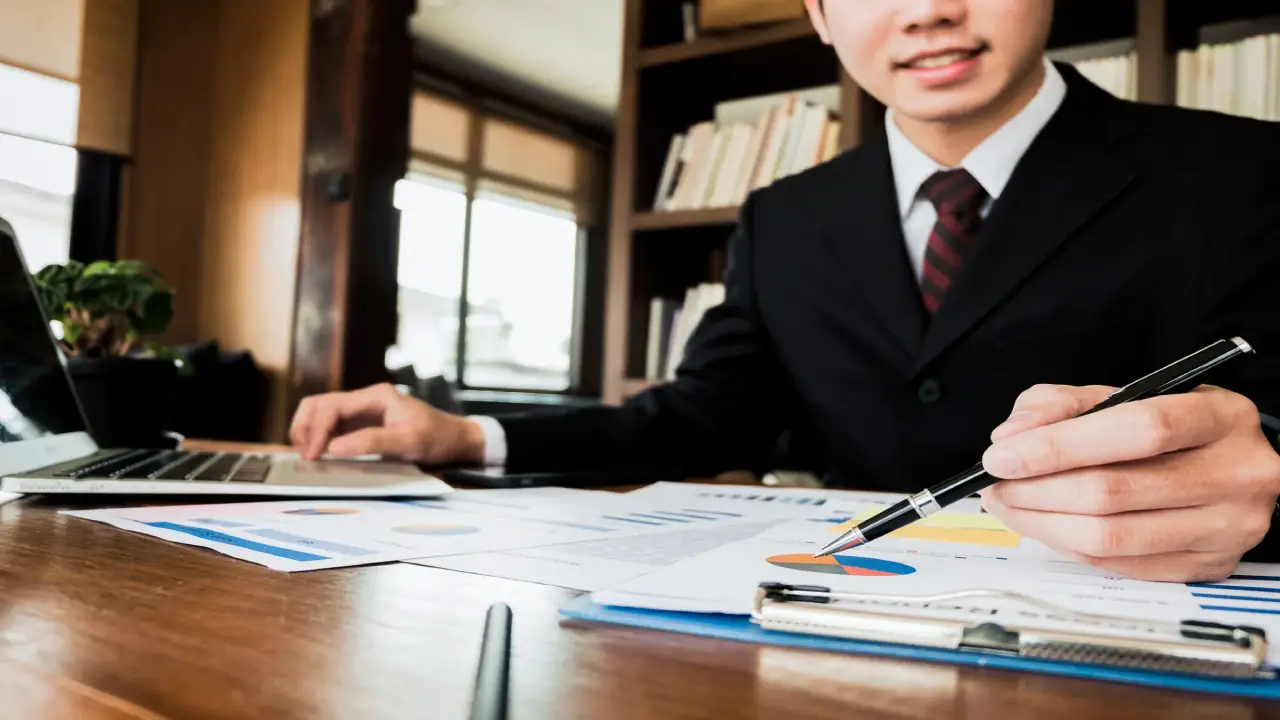 Procurement-Leadership-in-Southeast-Asia-2048x1365
